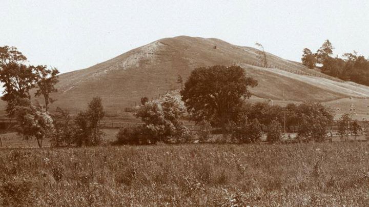 Did Mormon or Moroni ever identify the actual site of the Hill Cumorah?