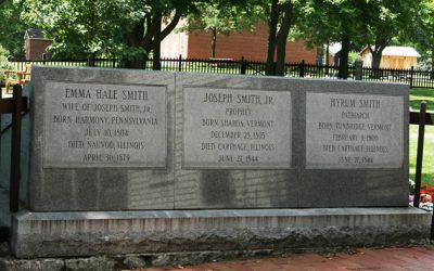 Where were the prophet Joseph Smith and his brother Hyrum buried?